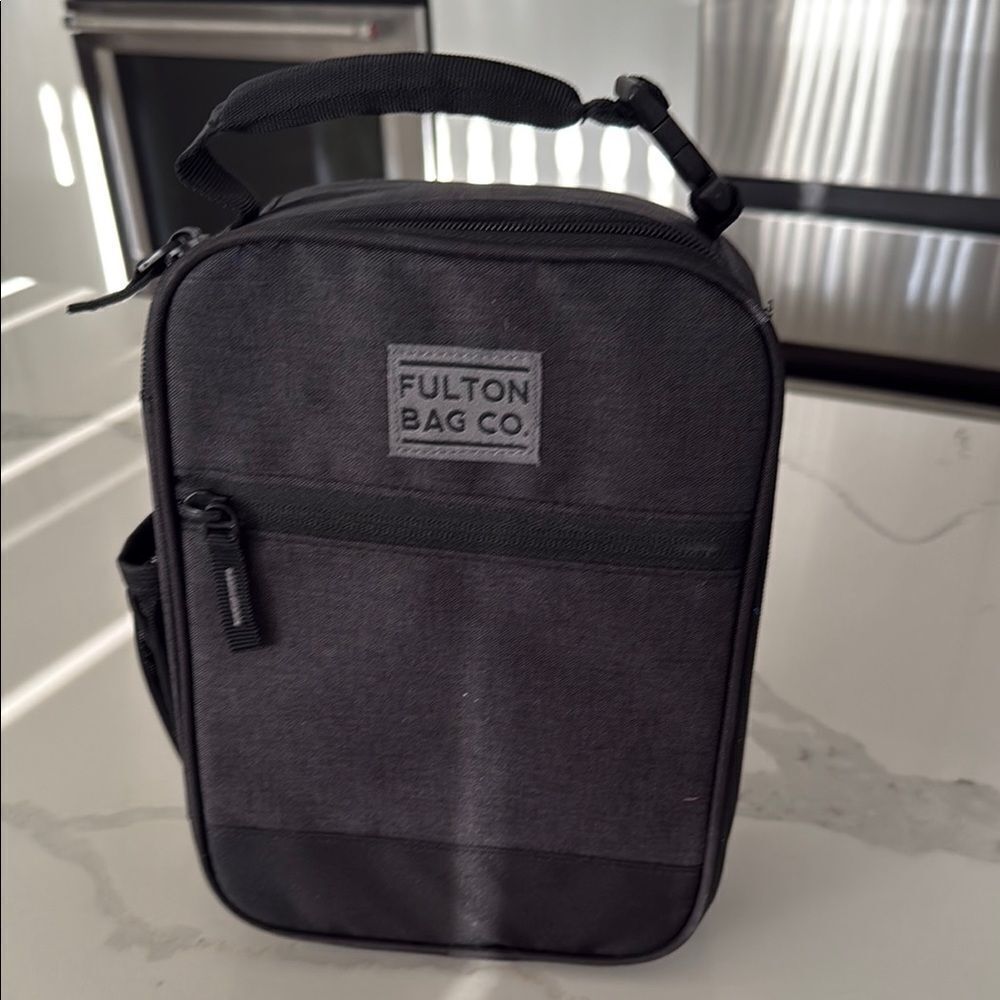 🎊Last deal 🎊Black/ Gray lunchbox Bag